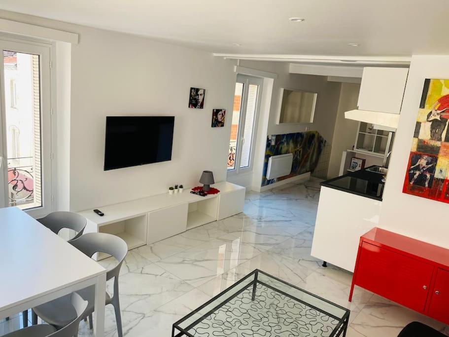 New Top Duplex Centre Avec Terrasse Et Parking Клермон-Ферран Экстерьер фото